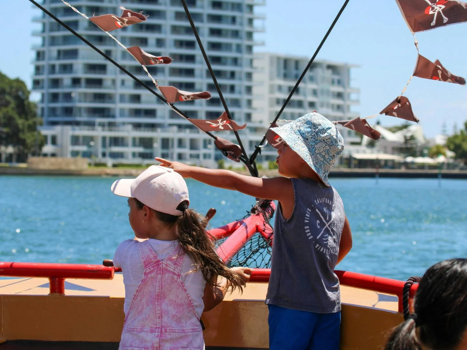 Mandurah Pirate Cruise