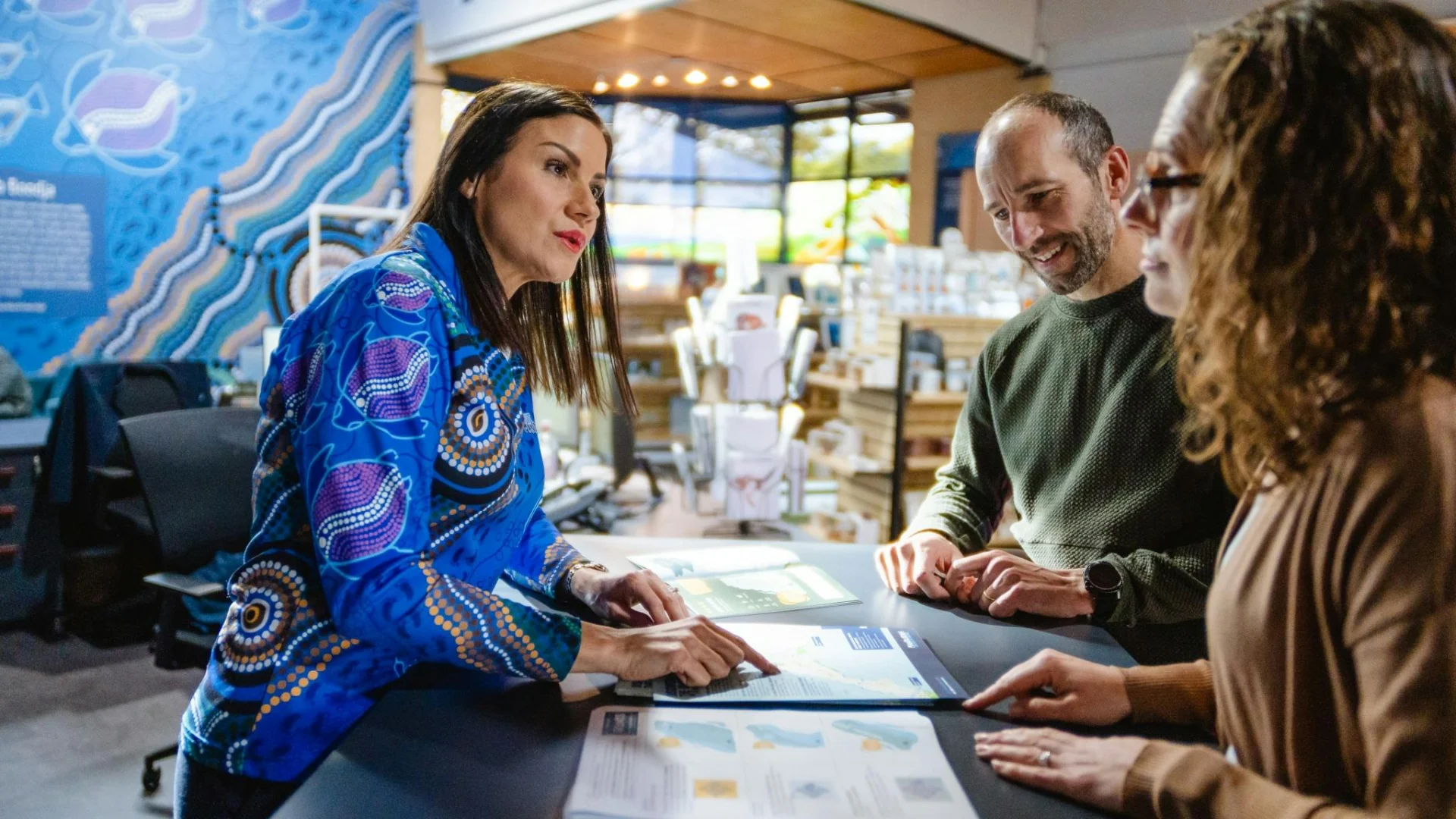 Speak to the friendly team at the Mandurah Visitor Centre and let them be your local travel agent