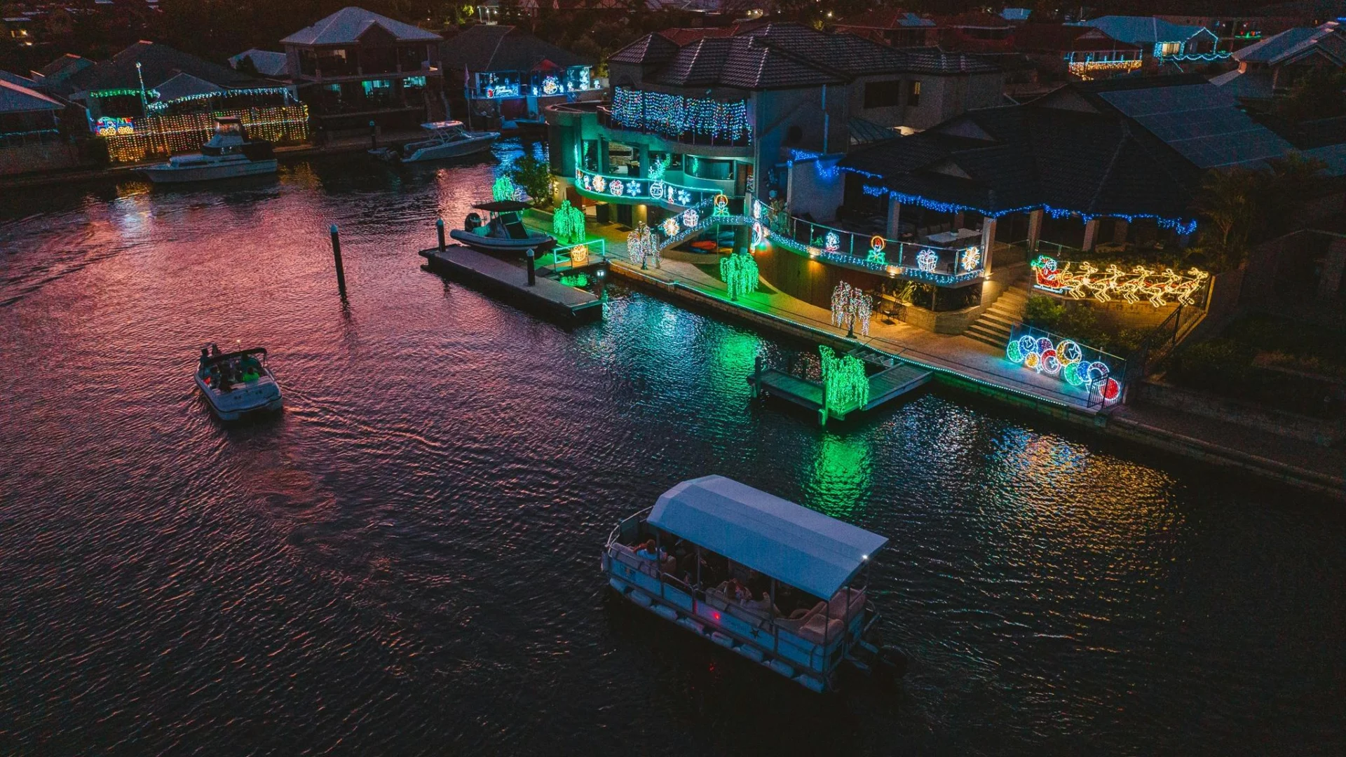 Christmas Lights Cruises