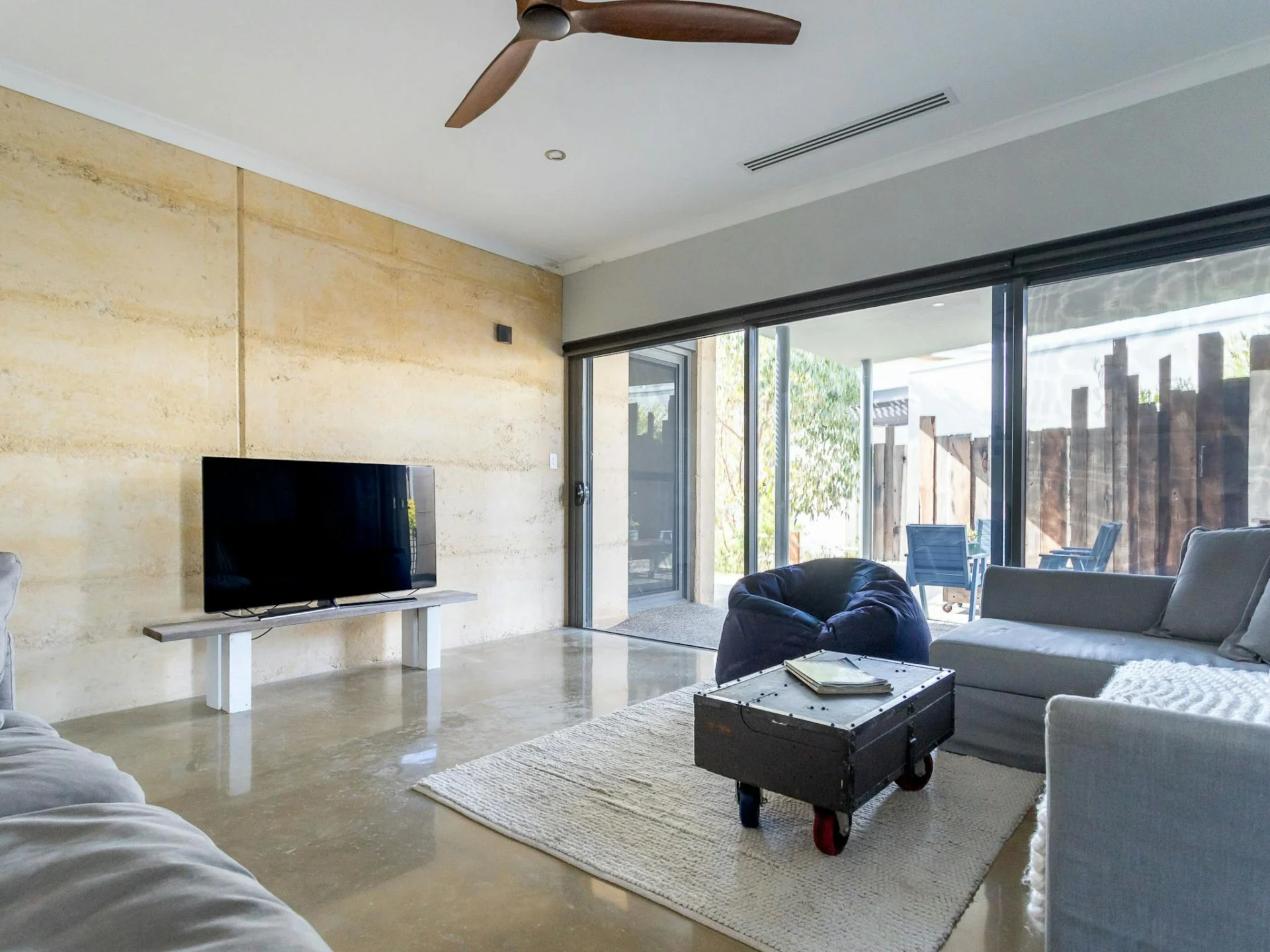 Oceanic I Private Properties
