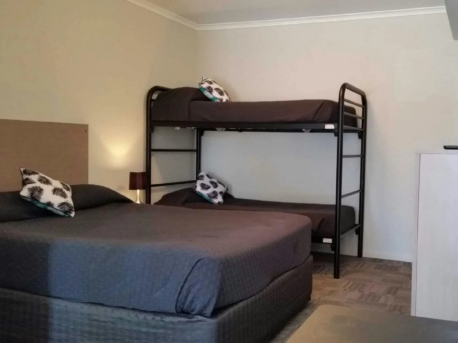 Foreshore Motel, Mandurah, Western Australia