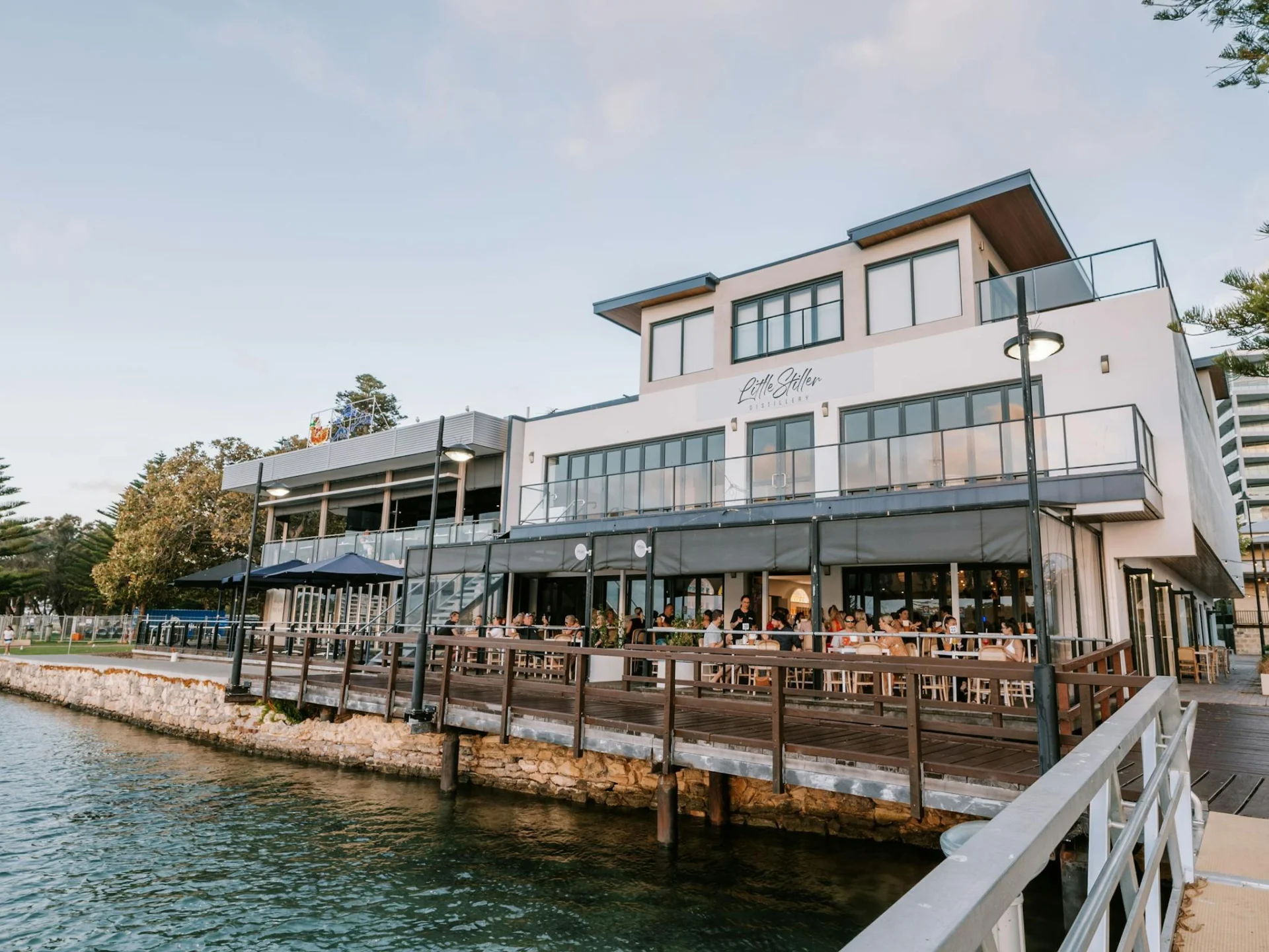 Waterfront Restaurant & Bar