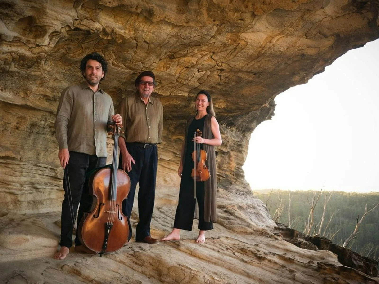 Bowerbird Collectie musicians with Prof. Glenn Albrecht