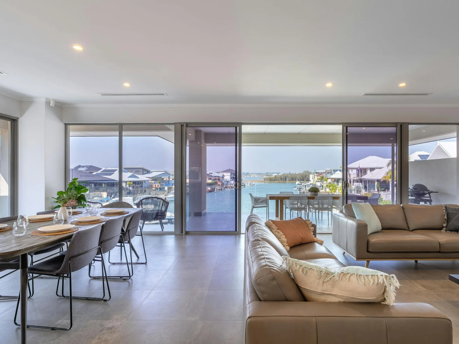 Sanctuary Cove I Private Properties