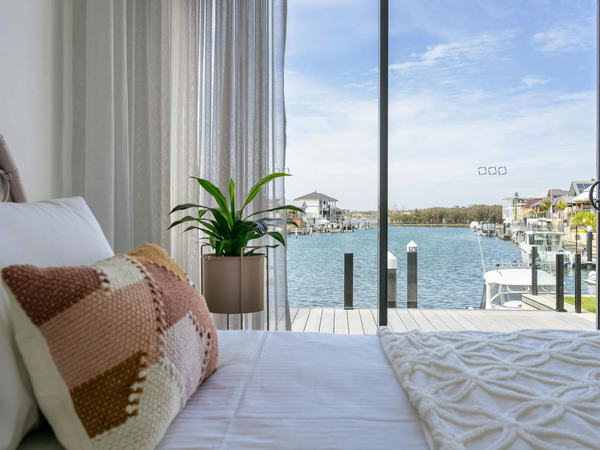 Sanctuary Cove I Private Properties
