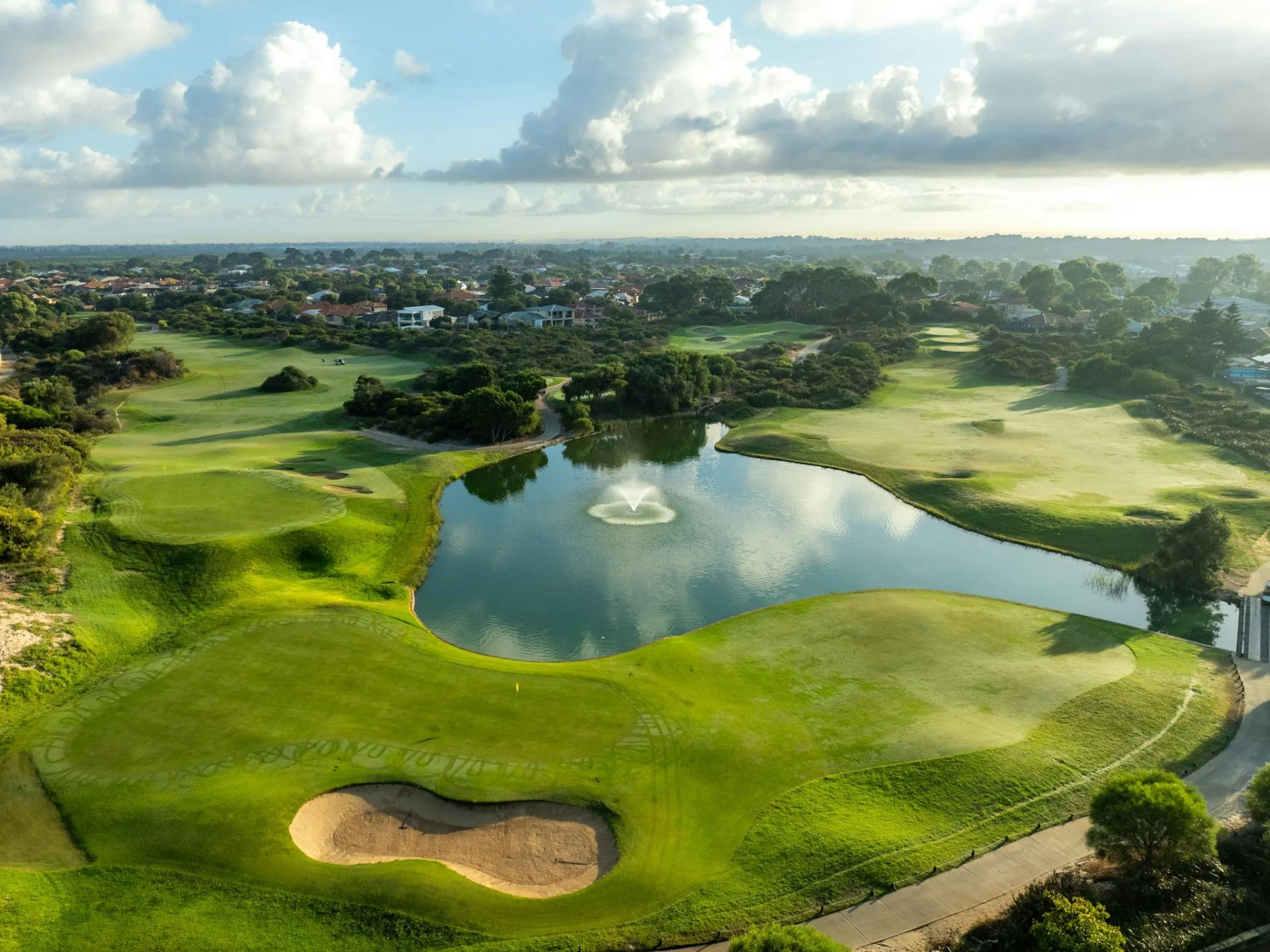 Secret Harbour Golf Links Aerial view