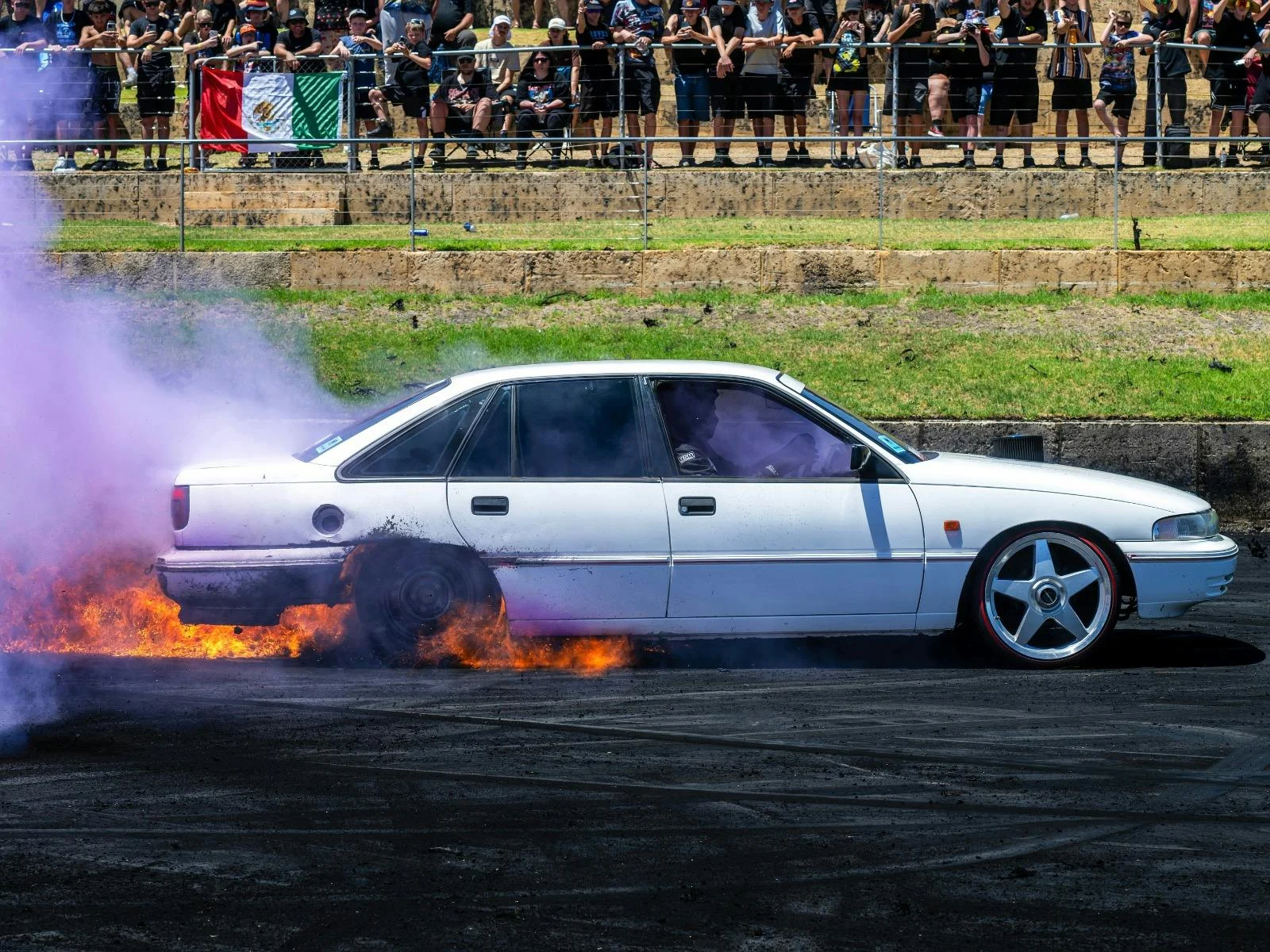 mv40_burnouts